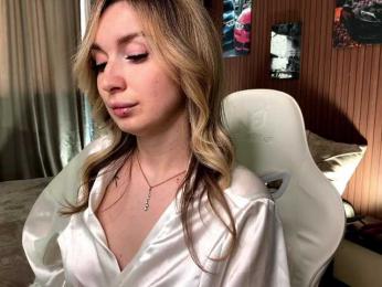 matreshka_ webcam model stream image