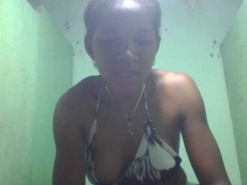 Raissa-Suan webcam model stream image