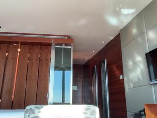 Duncan Collins webcam model stream image