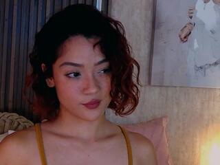 Lucia Saanvi webcam flirt4free model stream image