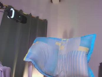 heaven_puertas webcam chaturbate model stream image