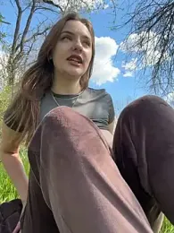 Night_dreams webcam model stream image