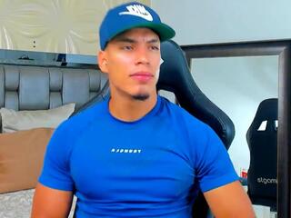 Max Mayers webcam model stream image