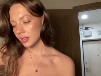 angel_from_sky webcam model stream image