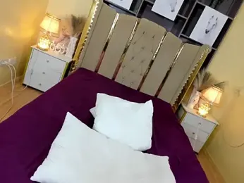 Mhia_hunter webcam model stream image