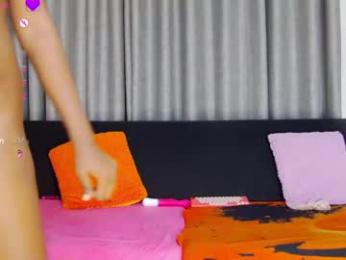 heaven_gall_ webcam model stream image