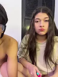 Haru_Ozk webcam model stream image