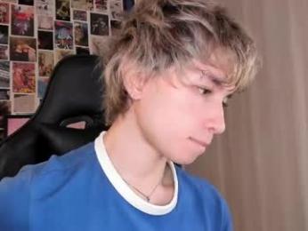 liamelf webcam model stream image