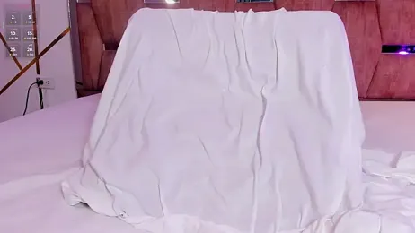 AkazaBoy_ webcam model stream image