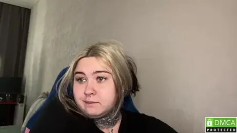 CuteUna webcam model stream image