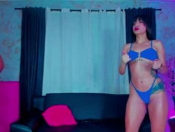 lucretia_love webcam model stream image