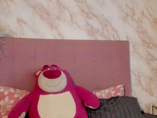 Gaia Greys webcam model stream image