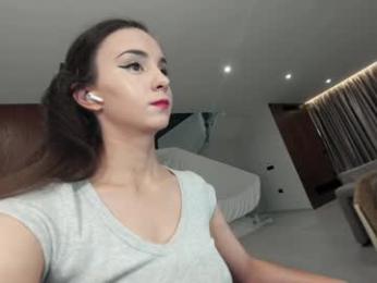 ehotlovea webcam model stream image