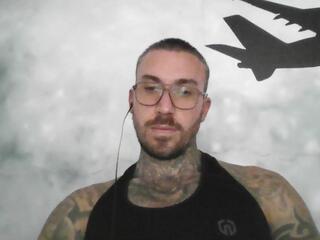 Lucias Crawford webcam flirt4free model stream image