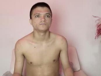 aly_n_sebas webcam model stream image