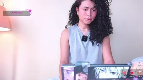 GabriSaenz webcam model stream image