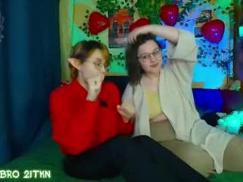 trickykitsune webcam model stream image