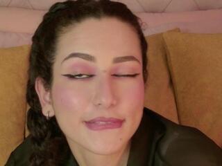 Dixie Evans webcam model stream image