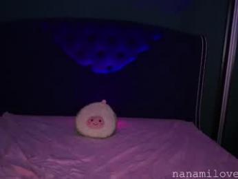 nanamilovestomoe webcam model stream image