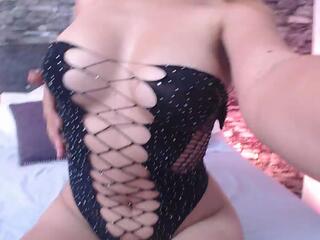 Pretty Veronica webcam model stream image