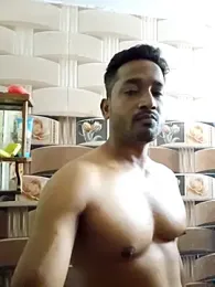 RabitheRambo30 webcam model stream image