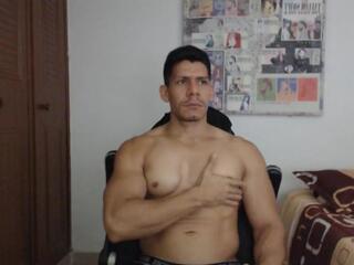 Manolo Vega webcam model stream image