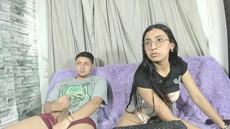 NoahAndBunny webcam model stream image