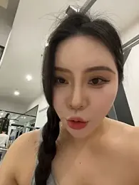 Caicai-a webcam model stream image