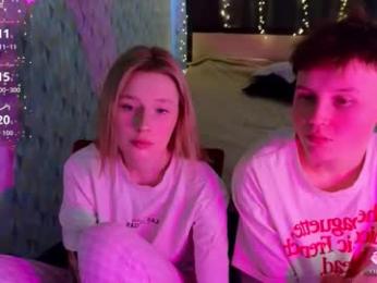 babees_eva webcam model stream image