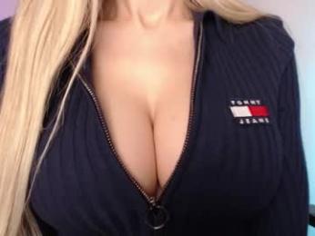 sweet_lil_thing webcam chaturbate model stream image