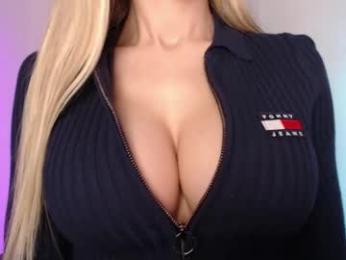 sweet_lil_thing webcam model stream image