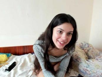 Honeykrisspussy webcam bongacams model stream image