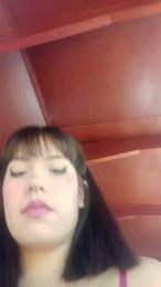 C1nn6m0n webcam model stream image