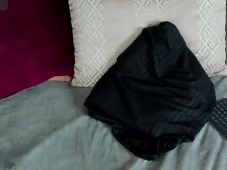 miiakay webcam model stream image
