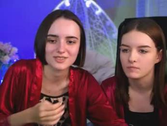 katewillows webcam model stream image