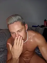 EddyRise- webcam model stream image