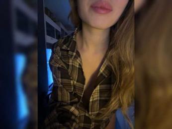 -Darinaa- webcam model stream image