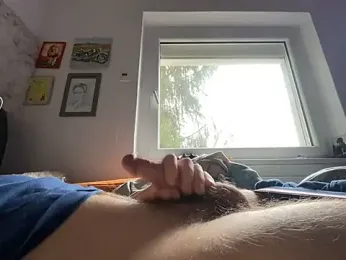 xmilolivex webcam model stream image