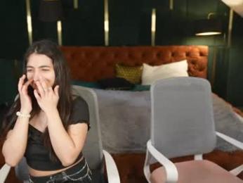 sweetdesiree_ webcam model stream image