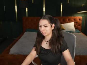 sweetdesiree_ webcam model stream image