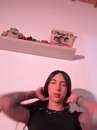 valeriahornier webcam model stream image