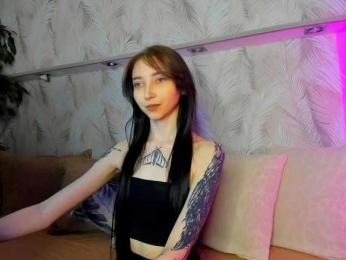 Ellen-Hops webcam model stream image