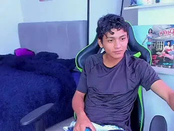 PaulTallx webcam model stream image