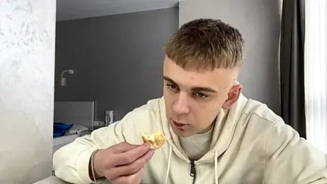 SoloFury webcam model stream image