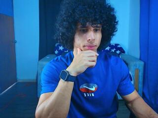 Arnold Black webcam model stream image