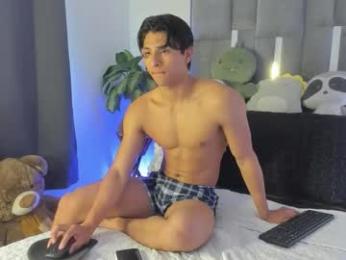 mash_angelo webcam model stream image