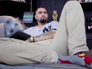 Deivid James webcam model stream image