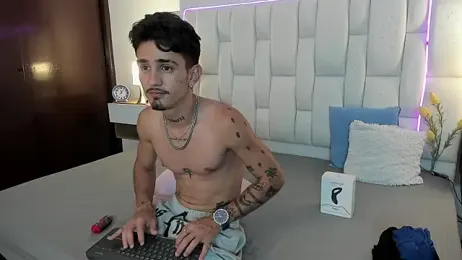 nextboywell1 webcam stripchat model stream image