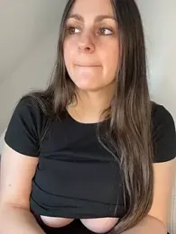 Loella-Rose webcam stripchat model stream image