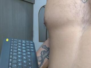 Alix Martin webcam model stream image